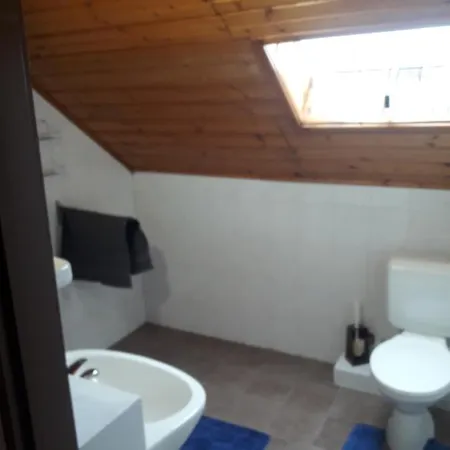 Bed & Breakfast Centrum Panzio Lelle